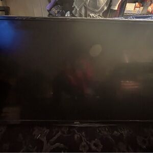 Onn Roku Tv 40" class with Wall mount